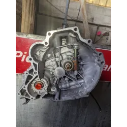 Recambio de caja cambios manual para nissan primera (p11) 2.0 td referencia OEM IAM 57J  