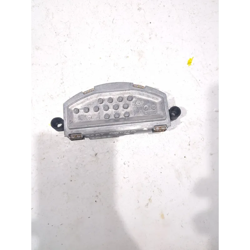 Recambio de resistencia calefaccion para seat arona 1.0 referencia OEM IAM 2Q0907521  