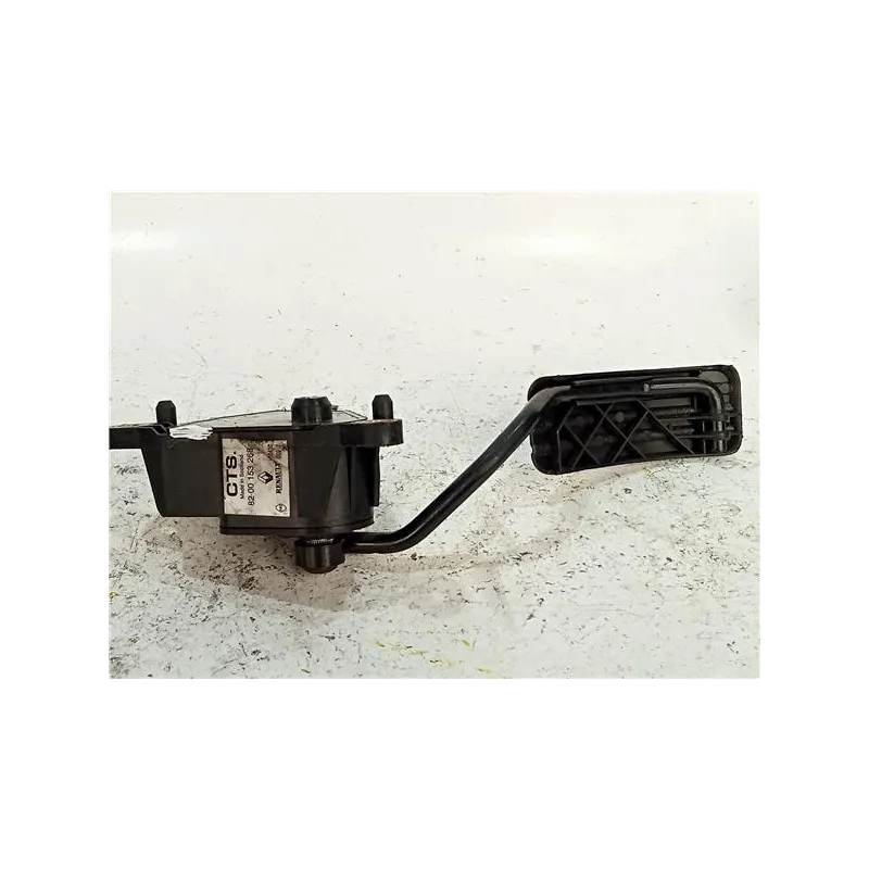 Recambio de potenciometro pedal gas para renault megane ii classic berlina (2003) referencia OEM IAM 8200153268  