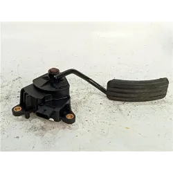 Recambio de potenciometro pedal gas para renault megane ii classic berlina (2003) referencia OEM IAM 8200153268  
