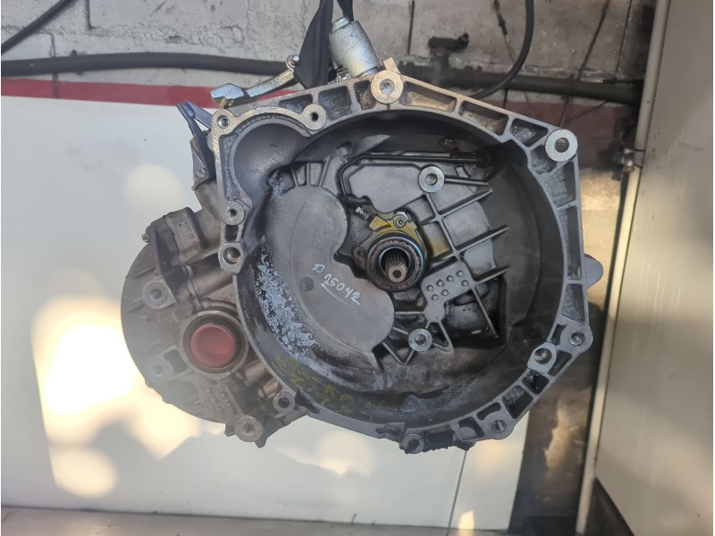 Recambio de caja cambios manual para opel astra h berlina (2004) 1.6 referencia OEM IAM M32019DI 55192042  