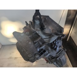 Recambio de caja cambios manual para opel astra h berlina (2004) 1.6 referencia OEM IAM M32019DI 55192042  