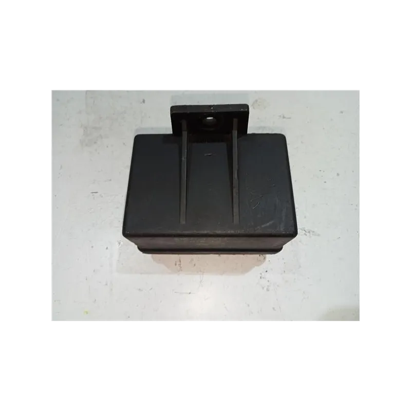 Recambio de caja precalentamiento para citroën xsara berlina (1997) 1.9 td referencia OEM IAM 9639912580  
