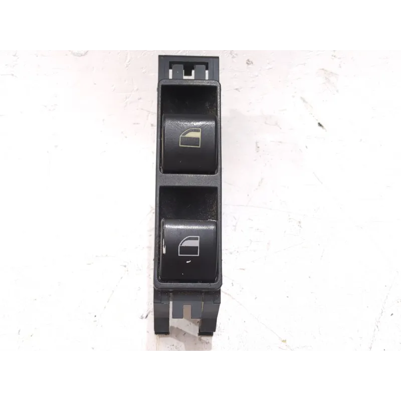Recambio de mando elevalunas delantero izquierdo para bmw 3 coupé (e46) 320 cd referencia OEM IAM 6902178 15869806  