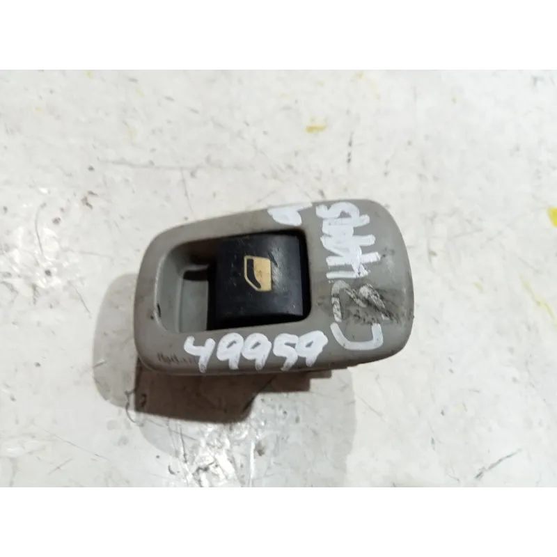 Recambio de boton elevalunas derecho para citroën c3 i (fc_, fn_) 1.4 hdi referencia OEM IAM 96515962  