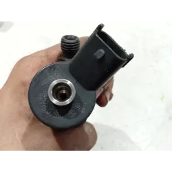 Recambio de inyector para peugeot 206 sw (2002) 1.4 hdi referencia OEM IAM 0445110008  