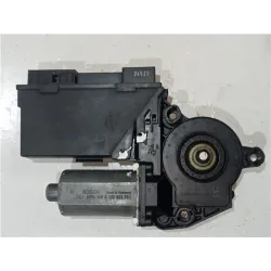Recambio de motor elevalunas delantero izquierdo para audi a4 berlina (b5)(02.1999) 2.5 tdi [2,5 ltr. - 110 kw v6 24v tdi] refer