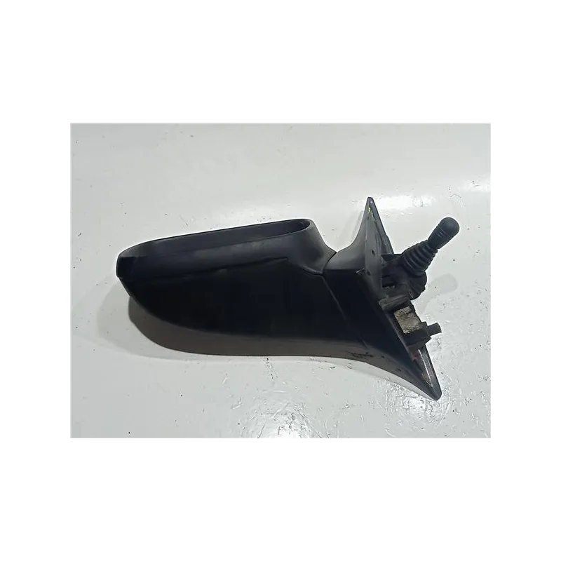 Recambio de retrovisor izquierdo para opel astra f berlina (1991) 1.7 tds referencia OEM IAM 0510411  