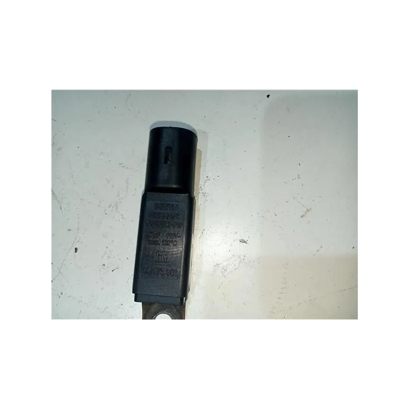 Recambio de sensor presion direccion asistida para opel astra g berlina di referencia OEM IAM 0310025019  
