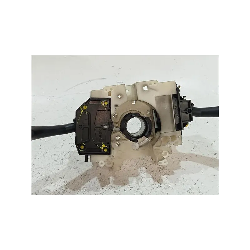 Recambio de mando multifuncion para mitsubishi space star (dg0)(1999) 1.3 16v (dg1a) referencia OEM IAM MR368915  