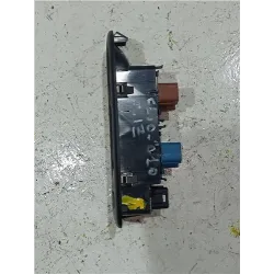Recambio de mando elevalunas delantero izquierdo para renault clio iii (2005) 1.1 75 cv referencia OEM IAM 8200356541  