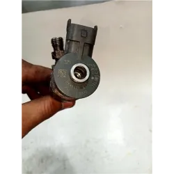 Recambio de inyector para peugeot 206 (1998) 1.4 hdi eco 70 referencia OEM IAM 0445110135 786280  