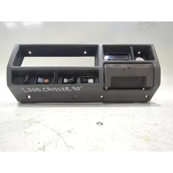 Recambio de consola central para toyota land cruiser (_j7_) 2.4 td (lj70) referencia OEM IAM 45773903  