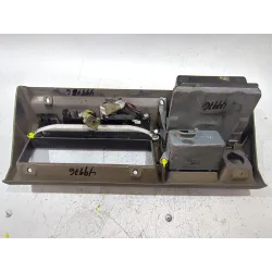 Recambio de consola central para toyota land cruiser (_j7_) 2.4 td (lj70) referencia OEM IAM 45773903  