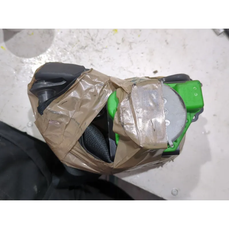 Recambio de cinturon seguridad delantero izquierdo para toyota yaris (_p13_) 1.4 d (nlp130_) referencia OEM IAM 732200D160  