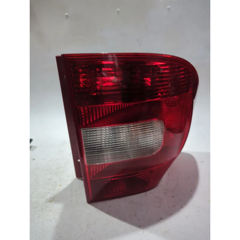 Recambio de piloto trasero izquierdo para skoda yeti (5l) 2.0 tdi 4x4 referencia OEM IAM 5L0945095  