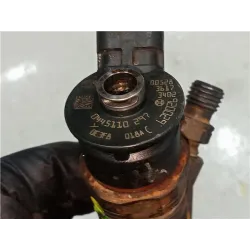 Recambio de inyector para peugeot 407 hdi 135 referencia OEM IAM 0445110297  