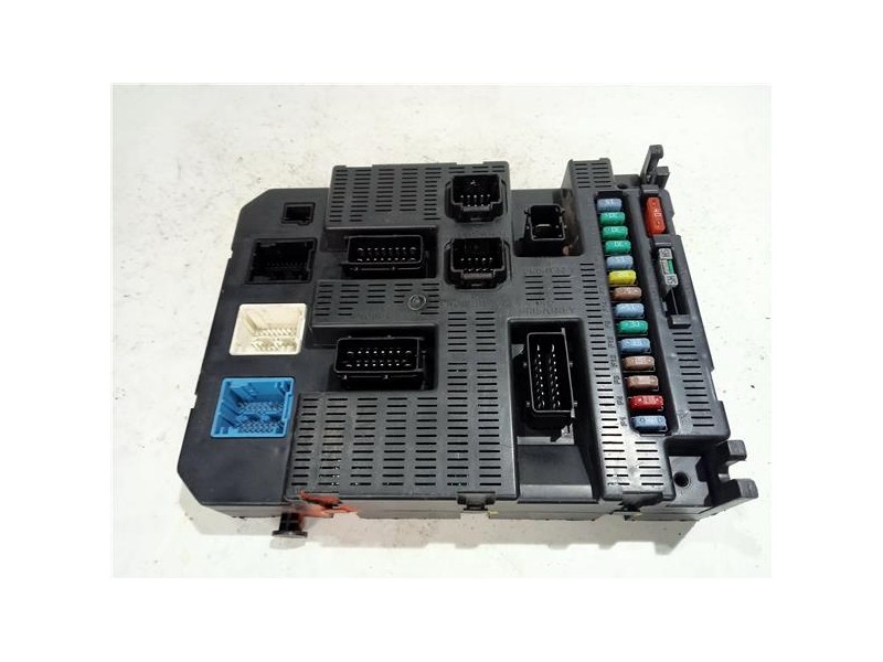 Recambio de caja reles para peugeot 207 (2006) 1.4 confort [1,4 ltr. - 50 kw hdi] referencia OEM IAM 9663798280  