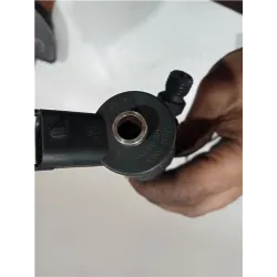 Recambio de inyector para hyundai matrix (fc)(2001) 1.5 crdi referencia OEM IAM 0445110064  