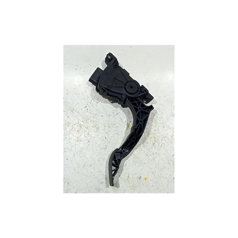 Recambio de potenciometro pedal gas para ford fiesta (cbk)(2002) referencia OEM IAM 6PV00856700  