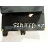 Recambio de embellecedor consola central para hyundai sonata (y3)(1994) 2.0 i 16v referencia OEM IAM 9590034010  