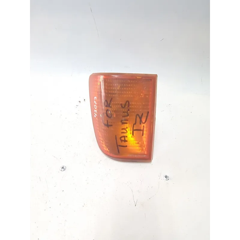 Recambio de piloto delantero izquierdo para ford taunus (1976) 1.6 referencia OEM IAM   