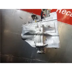 Recambio de caja cambios manual para toyota yaris (_p13_) 1.3 referencia OEM IAM 20TT04  