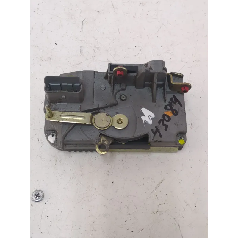 Recambio de cerradura puerta delantera derecha para peugeot 806 (221) 2.0 hdi referencia OEM IAM   