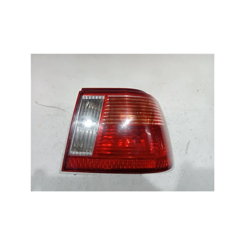 Recambio de piloto trasero derecho para seat ibiza (6k1)(08.1999) 1.4 referencia OEM IAM 6K6945258C 964040  