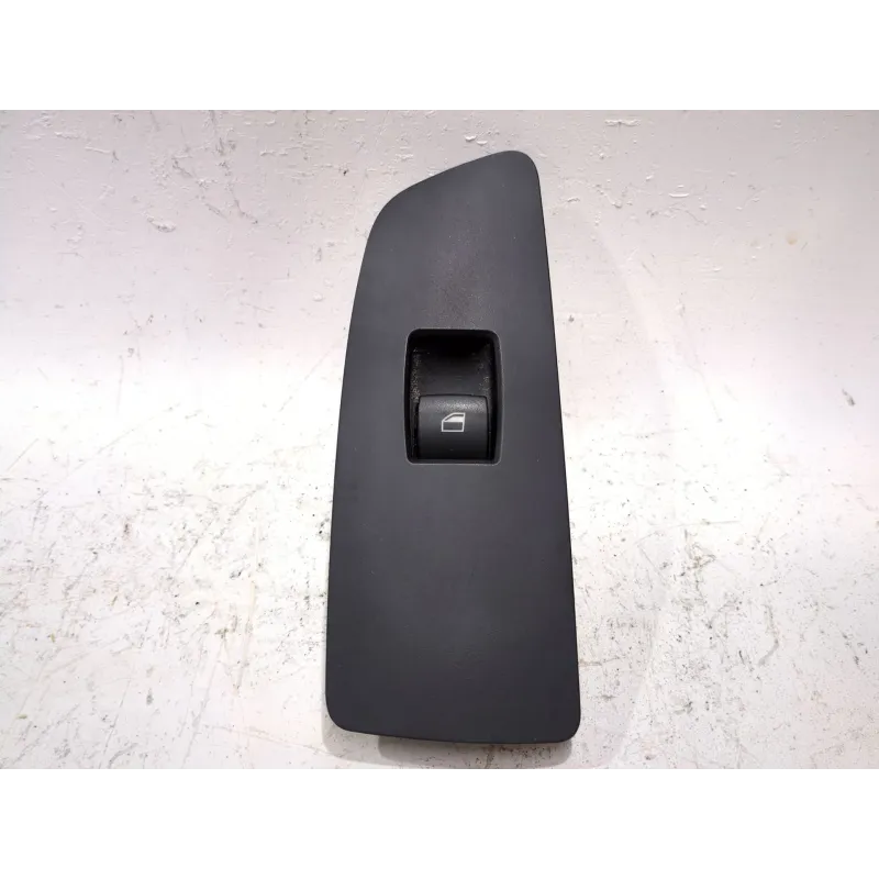 Recambio de mando elevalunas delantero derecho para bmw 1 (e81) 118 d referencia OEM IAM 6970242A  