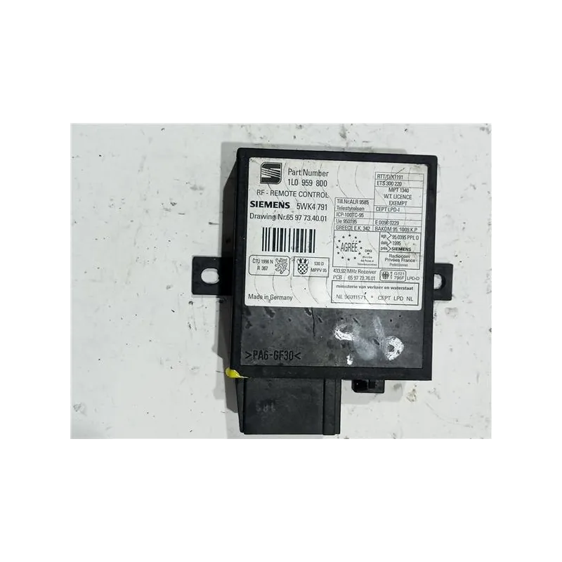 Recambio de centralita cierre para seat ibiza (6k1)(08.1999) 1.4 referencia OEM IAM 1L0959800 5WK4791  