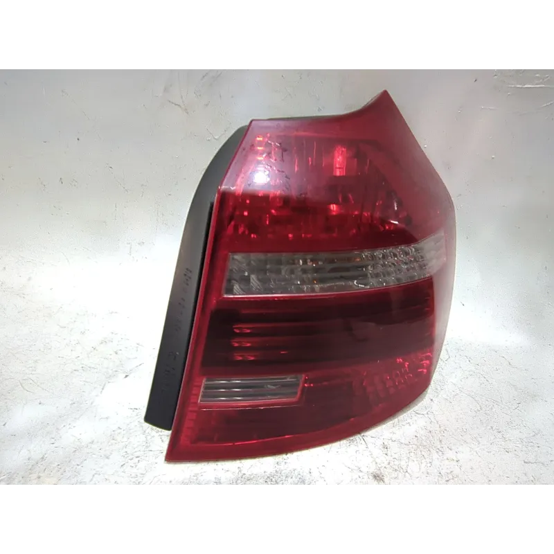 Recambio de piloto trasero derecho para bmw 1 (e81) 118 d referencia OEM IAM 71S129807 301358000  