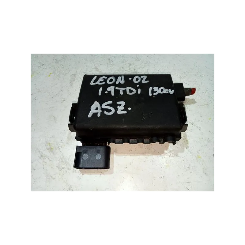 Recambio de caja fusibles/rele para seat leon (1m1)(11.1999) tdi referencia OEM IAM 1J0937550AC  