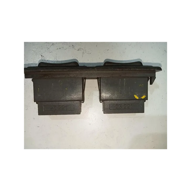 Recambio de mando elevalunas para seat ibiza (6k1)(08.1999) 1.4 referencia OEM IAM 23221 ELEVA LUNAS  