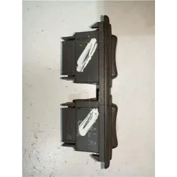 Recambio de mando elevalunas para seat ibiza (6k1)(08.1999) 1.4 referencia OEM IAM 23221 ELEVA LUNAS  