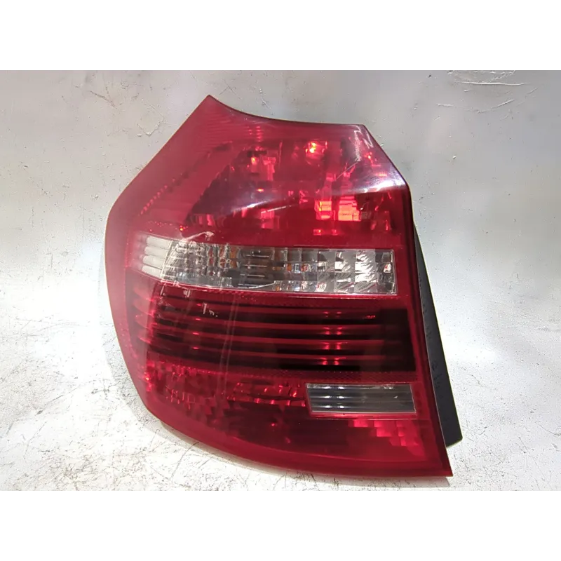 Recambio de piloto trasero derecho para bmw 1 (e81) 118 d referencia OEM IAM 718129707 301359000  