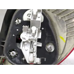 Recambio de piloto trasero derecho para bmw 1 (e81) 118 d referencia OEM IAM 718129707 301359000  