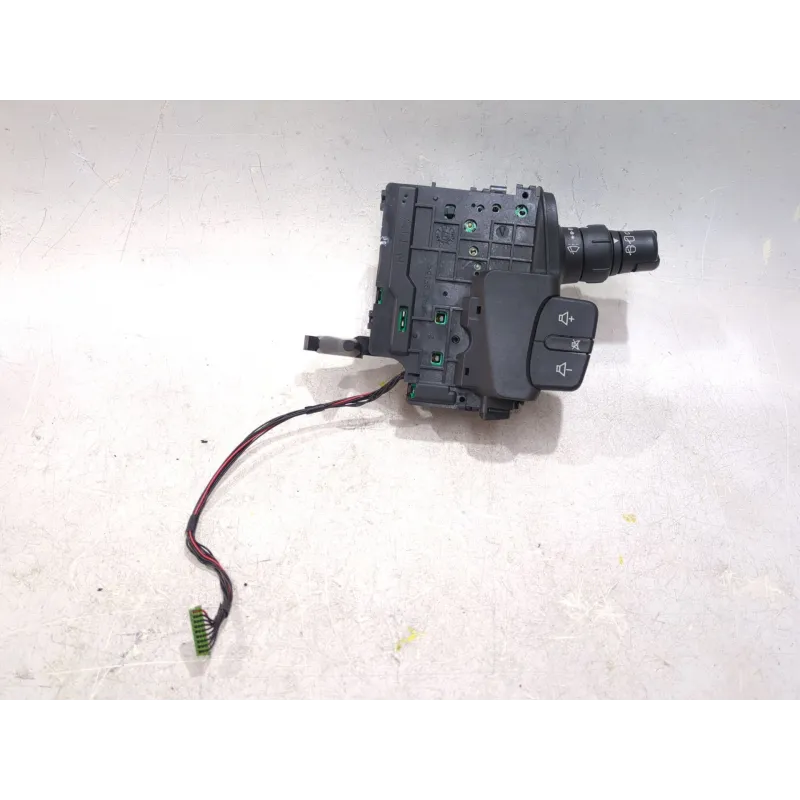 Recambio de mando limpiaparabrisas para renault scenic ii (jm)(2003) 1.9 dci (jm12, jm0g) referencia OEM IAM   