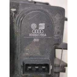 Recambio de faro delantero izquierdo para seat ibiza ii (6k1) 1.9 d referencia OEM IAM 6K0941009A  