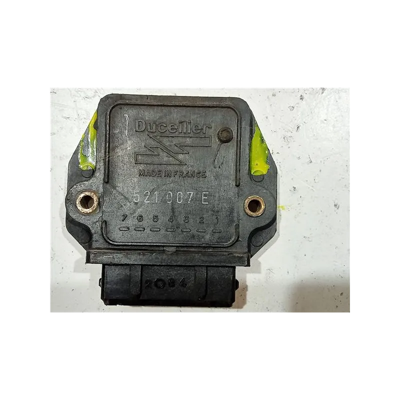 Recambio de pastilla encendido para peugeot 205 berlina (02.1983) 1.8 diesel referencia OEM IAM 521007E  