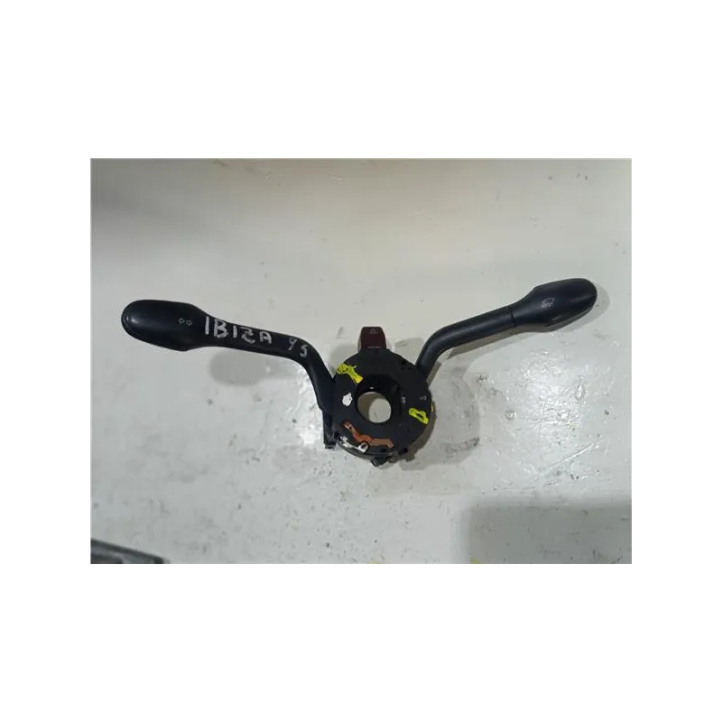 Recambio de mando multifuncion para seat ibiza (6k1)(1993) 1.4 i referencia OEM IAM 6K6953503  