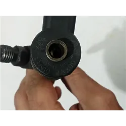 Recambio de inyector para kia sorento (bl)(2002) 2.5 crdi referencia OEM IAM 0445110092  