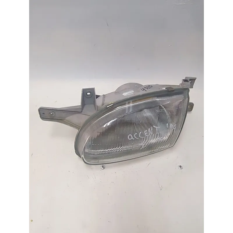Recambio de faro delantero izquierdo para hyundai accent (x3)(1995) 1.5 i 12v referencia OEM IAM   
