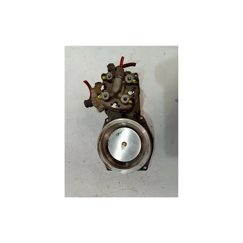 Recambio de cabezal inyeccion para ford escort berl./turnier (1995) referencia OEM IAM 0438120199  