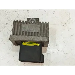 Recambio de caja precalentamiento para renault clio ii fase i (b/cb0)(1998) 1.9 d (b/cb0e) referencia OEM IAM 7700115078  