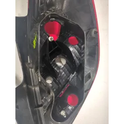 Recambio de piloto trasero izquierdo para opel corsa d (2006) 1.4 referencia OEM IAM 89037882  