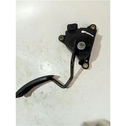Recambio de potenciometro pedal gas para renault clio iii (2005) 1.1 75 cv referencia OEM IAM 8200297342A  