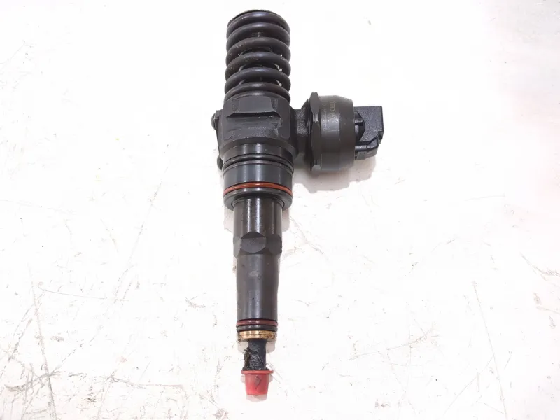 Recambio de inyector para volkswagen golf iii (1h1)(11.1991) 1.9 d referencia OEM IAM 0414720037 038130073AJ  