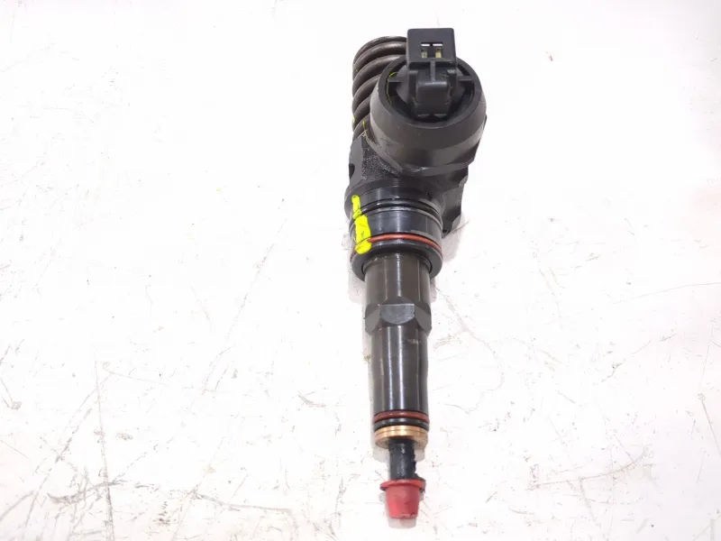 Recambio de inyector para volkswagen golf iii (1h1)(11.1991) 1.9 d referencia OEM IAM 0414720037 038130073AJ  