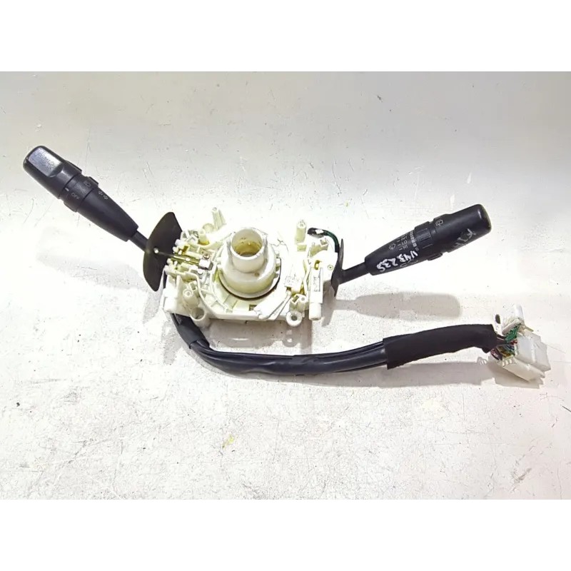 Recambio de mando climatizador para kia carnival (1999) 2.9 td referencia OEM IAM 469310  